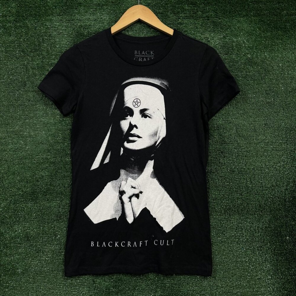 Black Craft Cult Nun Priorities  T-shirt size small